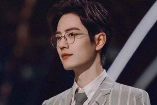 肖战爆料骑驴视频播放,这画风太独特了！  第2张