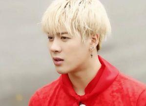 爱豆吃瓜娱乐酱陈立农,从爱豆到吃瓜达人，揭秘他的娱乐人生  第3张